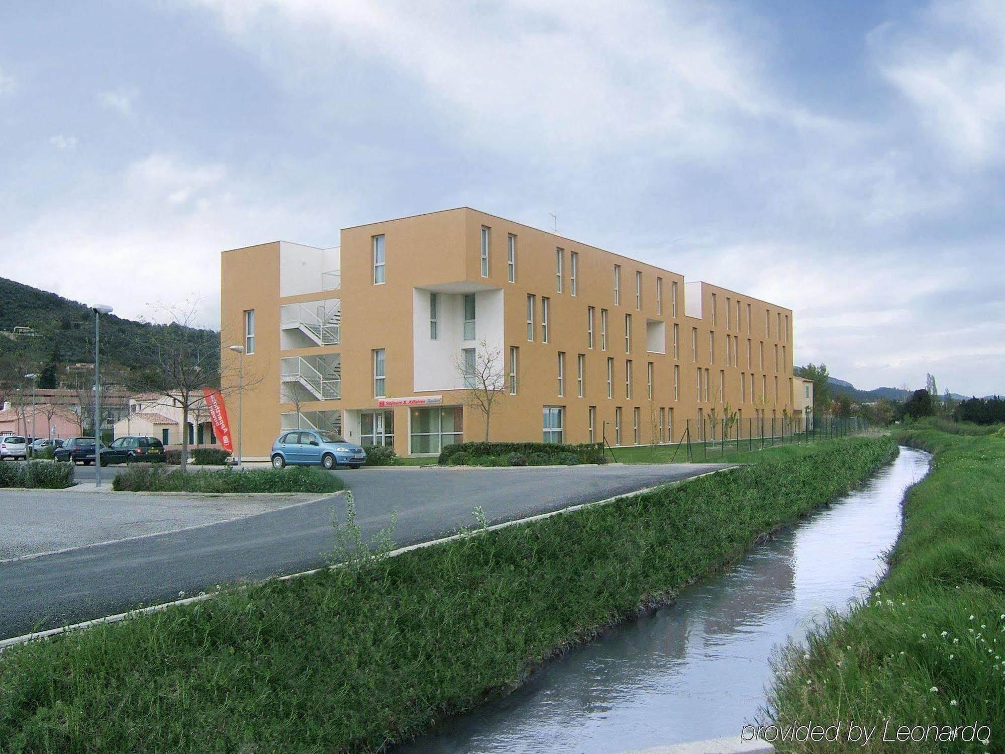 Apparthotel Sejours & Affaires มาโนสก์ ภายนอก รูปภาพ